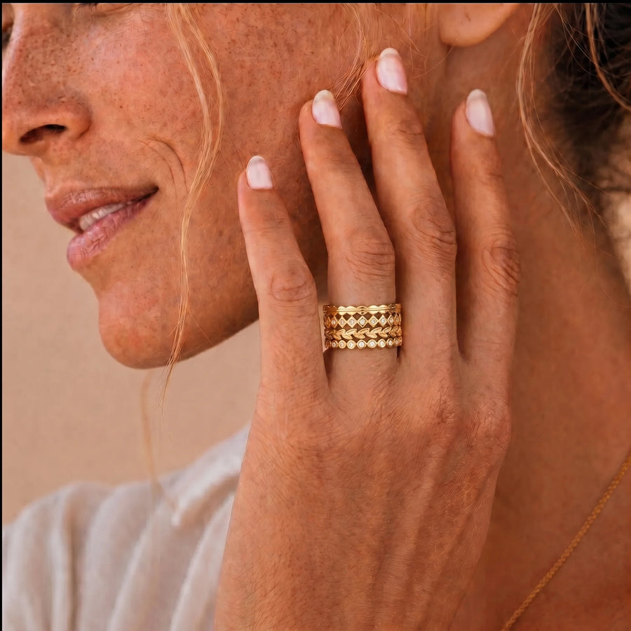 Dainty Gold Mini Ring Set