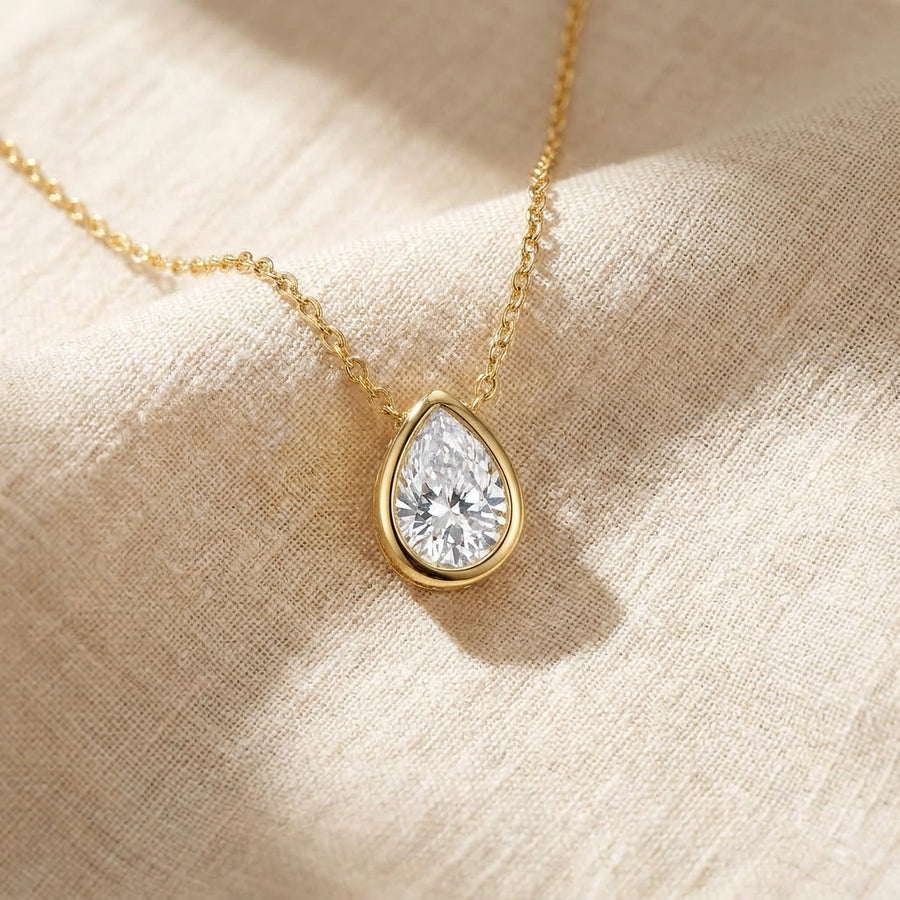 Diamond Teardrop on linen